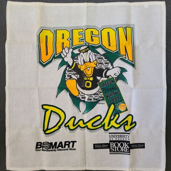 VTG 90s University of Oregon Ducks Basketball Fowl Towel Disney Donald 19x21" - Picture 1 of 6